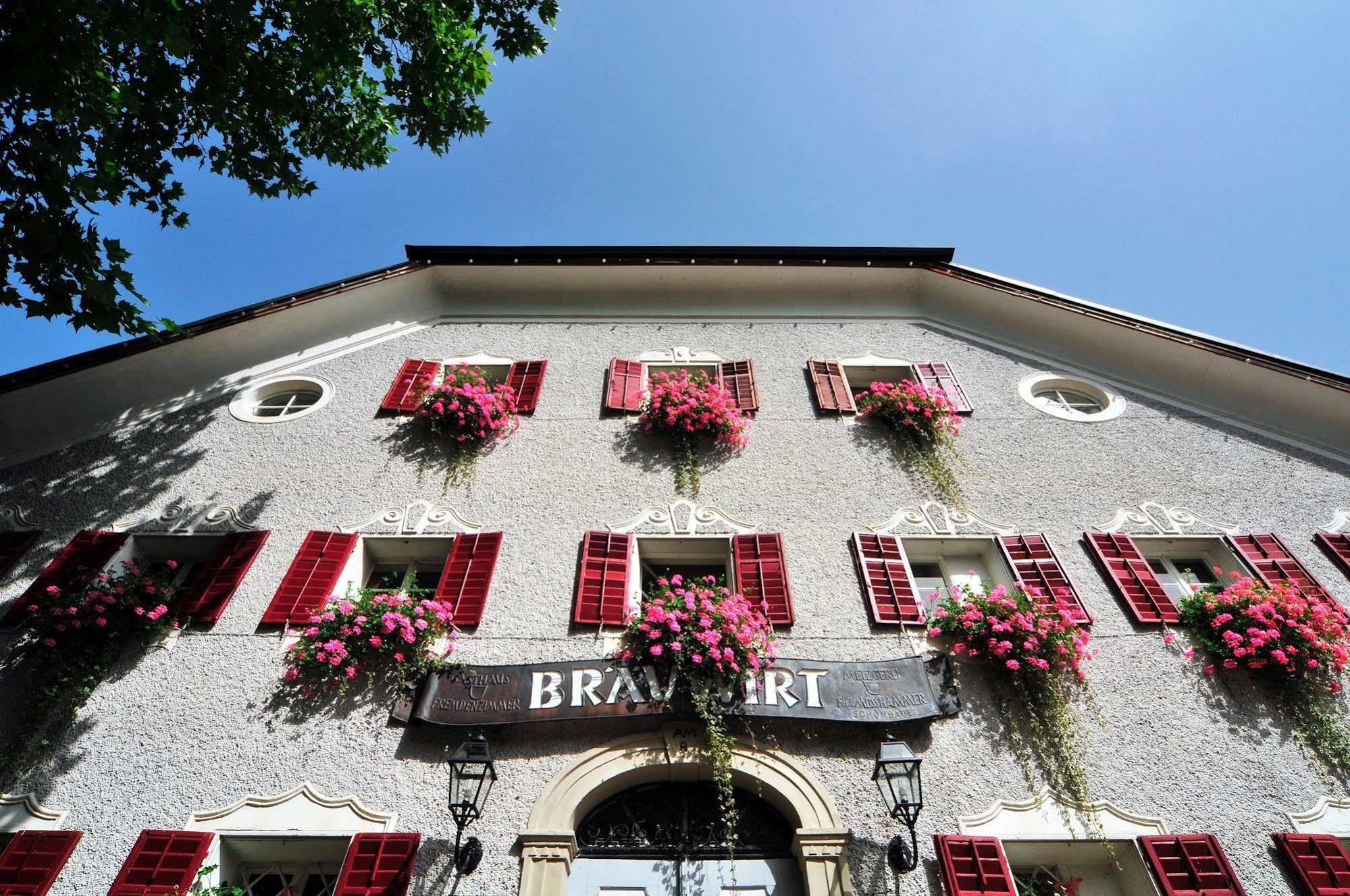 Hotel Gasthof Brauwirth ベルクハイム エクステリア 写真